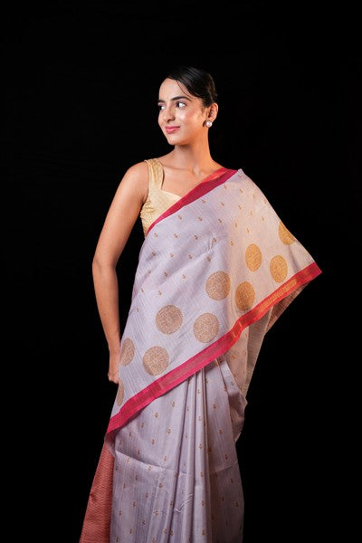 Tatkalin Prints Grayish-White