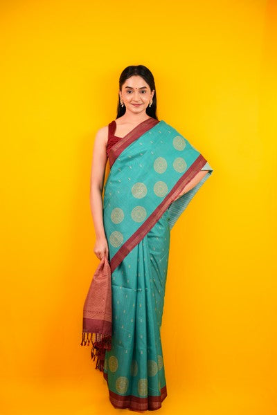 Tatkalin Prints Light Gold