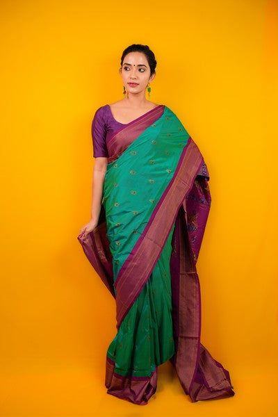 Janani Paithani Pattu