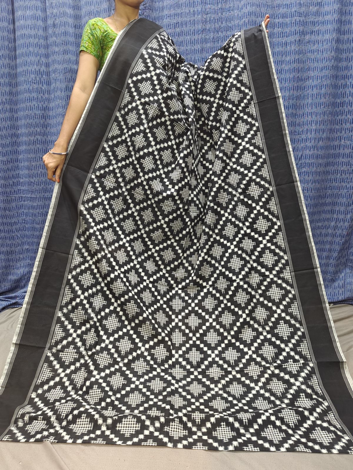 Double Ikkat Teliya Rumal Designer Sarees