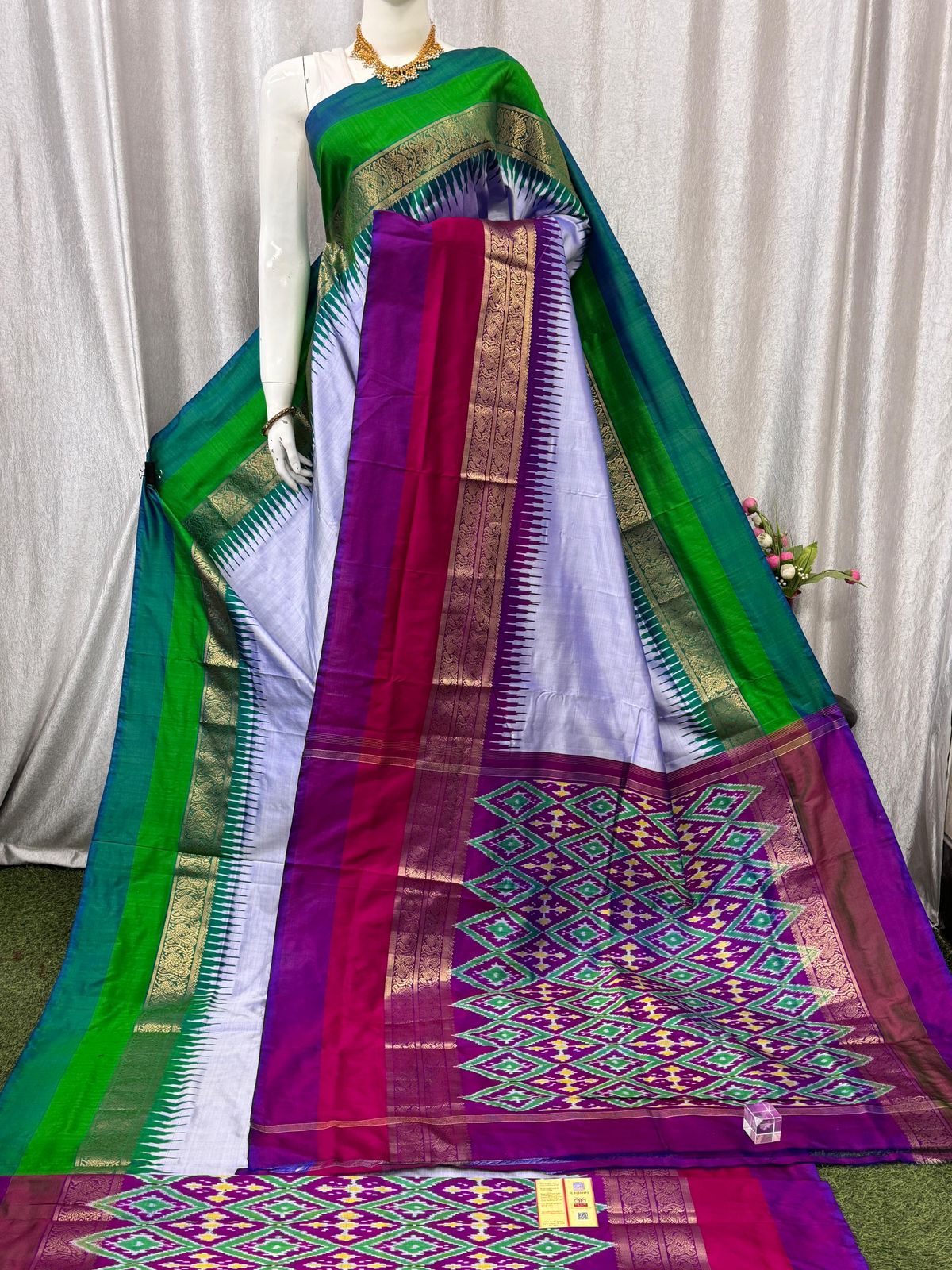Pochampally Ikkat Silk  Kanchi Border Sarees