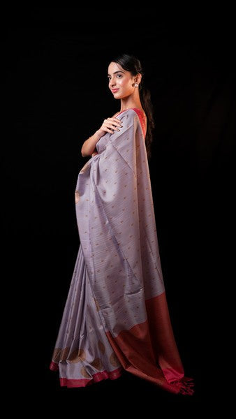 Tatkalin Prints Grayish-White