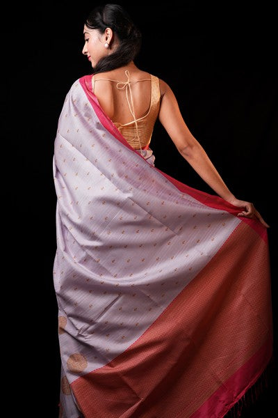 Tatkalin Prints Grayish-White