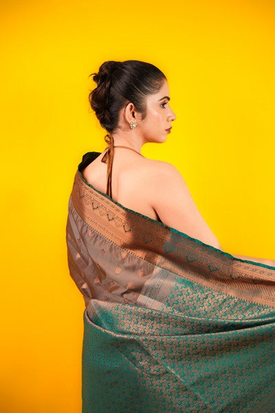 Kanjivaram Silk Earthy Gray