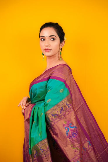 Janani Paithani Pattu