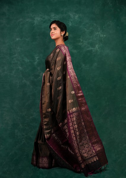 Kardi Butta  Dark Brown