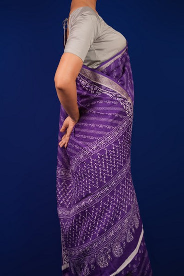 Bandhani Captivating Purple