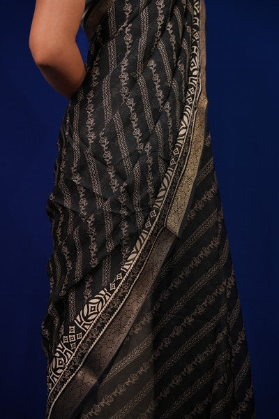 Bandhini Style Black and Gold